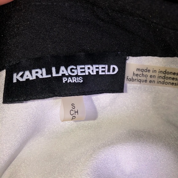 Classic black and white motif pattern tops - Picture 8 of 8